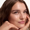 Summer Fridays Sheer Skin Tint – Skin Tint with Hyaluronic Acid – Helps Diminish Uneven Skin Tone – Sheer to Light Coverage – Shade 2 – Light with Cool Undertones (1 Fl Oz)(Shade 02.5 – Light with Cool Peach Undertones)
